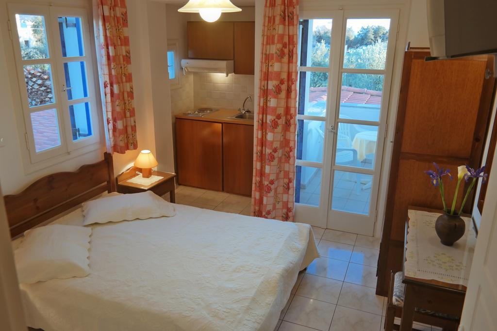 Mina'S Studios In Naxos Island Ágios Prokópios Chambre photo