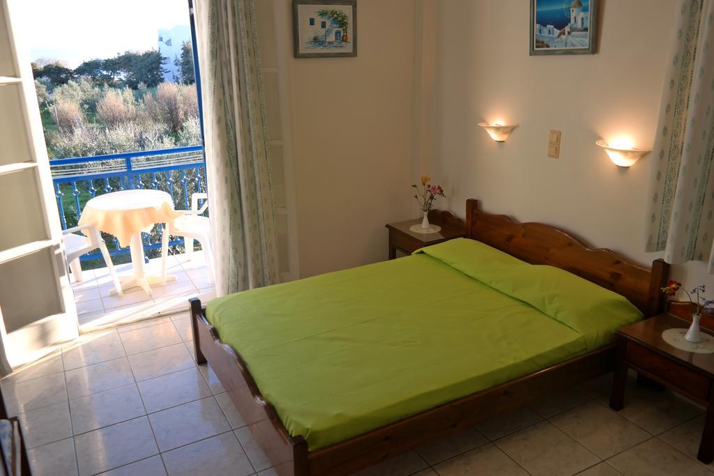Mina'S Studios In Naxos Island Ágios Prokópios Extérieur photo